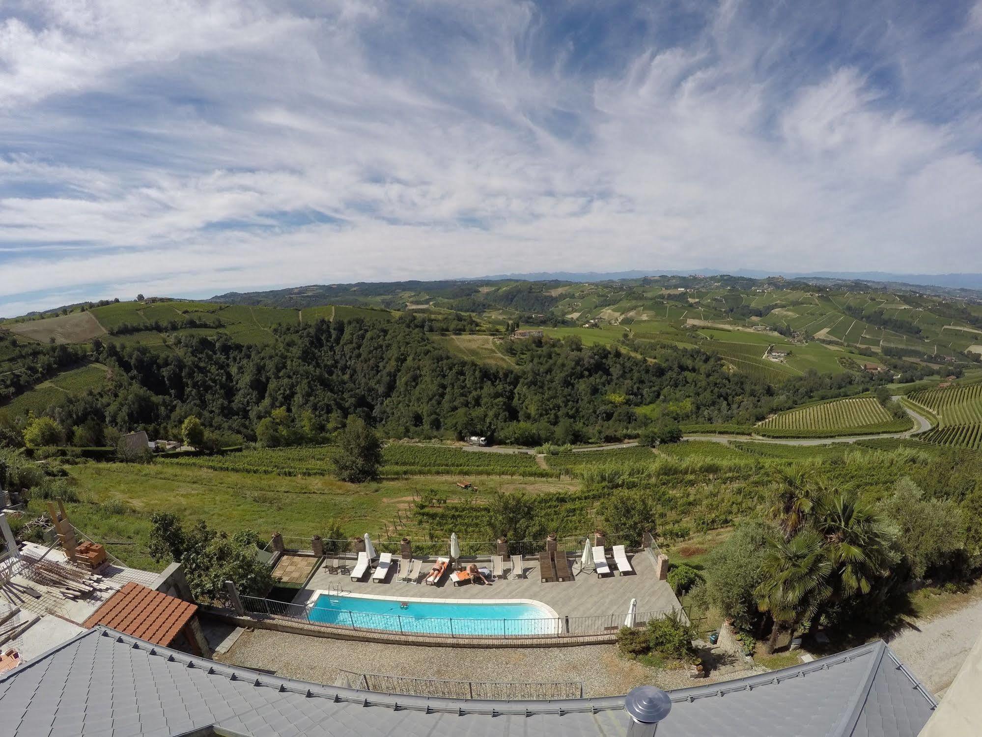 Villa Incanto Apartments Treiso Exterior photo